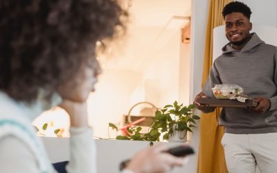 Livraison de repas gastronomique à domicile : comment profiter des meilleurs services